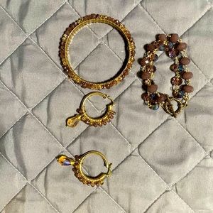 Bracelet and earring set